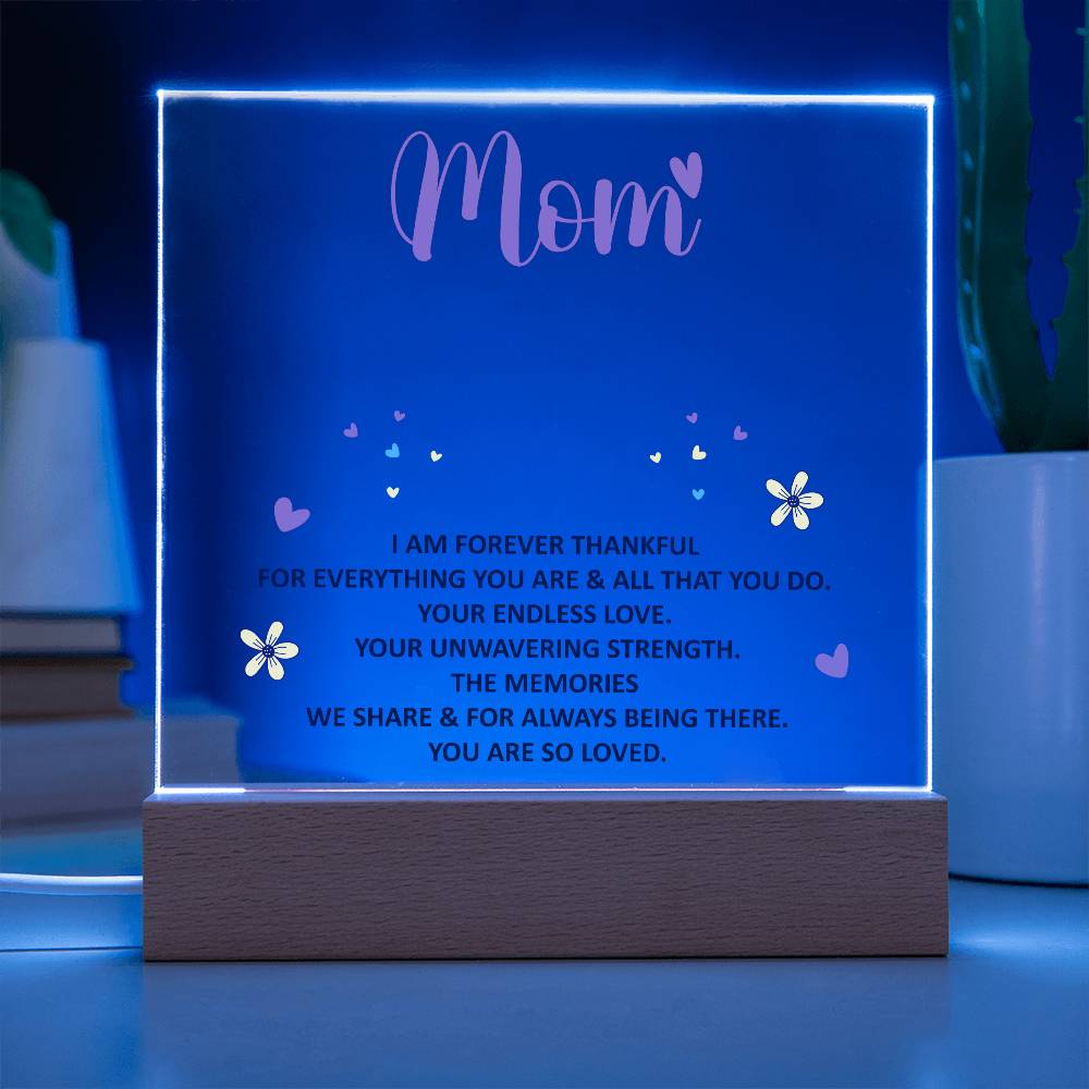 Glowing acrylic sign for mom, heartfelt appreciation message, floral icons, USB/plug-in LED stand for bedroom décor.